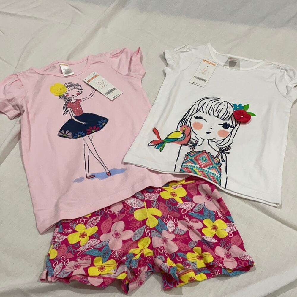 Gymboree 4 shorts and t shirts bundle NWT